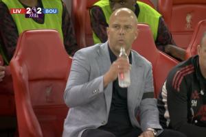 后防还得买！利物浦连丢两球险翻车，后防被打穿+被奔袭进球