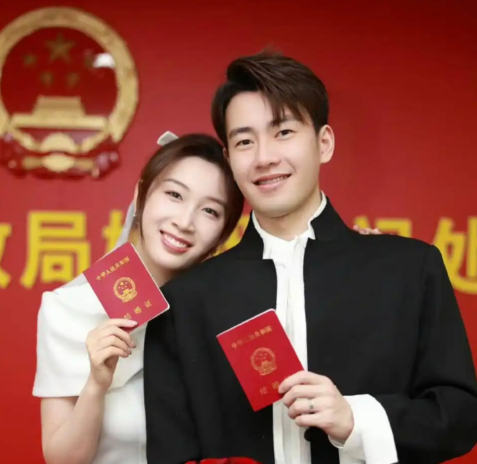 喜上加喜，钱天一官宣，期待大事完成，父母祝福，退役国乒有结论|乒乓球|女单|国羽|王昶|恋情_新浪体育_新浪新闻